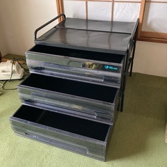 衣装ケースの画像