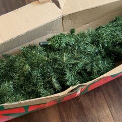 実測高さ約150cmのクリスマスツリーです（電飾などはついておりません）の画像