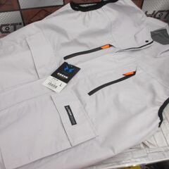 サンクス RA9530H 空調服ファン＆バッテリ 服付き 未使用品 バッテリ24V ベスト灰色Lサイズ 【ハンズクラフト宜野湾店】の画像