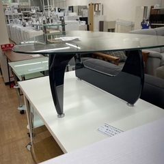 1101-002 ★リユースのサカイ幸手店★　ガラステーブル¥2,200(税込)【備考】W100×D75×H39の画像