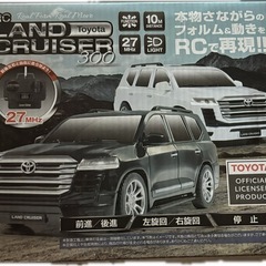 ランクル　未開封　　白　トヨタ　ラジコン　の画像