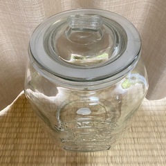 ガラス製米びつの画像