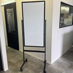 【破格 1,000円】縦型 キャスター付き 両面ホワイトボード W600×H1200 (町田駅近)の画像