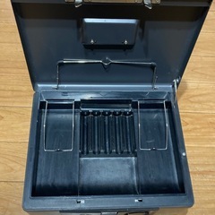 手提げ金庫　コクヨの画像