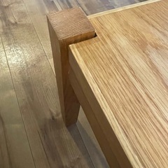 木製ナチュラルウッドセンターテーブルの画像