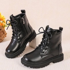 黒ブーツ  キッズ 22cm  の画像