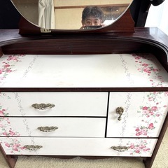 昭和レトロ　ドレッサー　花柄の画像