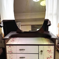 昭和レトロ　ドレッサー　花柄の画像