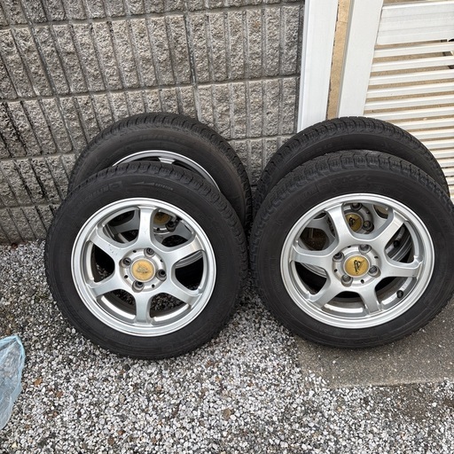中古アルミホイール付スタッドレスタイヤ4本セット 値引き不可　［お取引完了］
