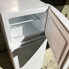 2023年製 ハイアール 130L 冷蔵庫の画像