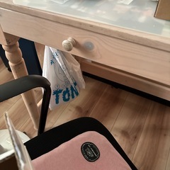 組み替えデスク アンティーク ビンクホワイト 学習机の画像