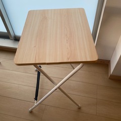【受付終了
】折りたたみデスク の画像