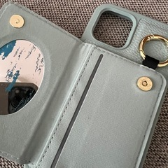 iPhone12カバーの画像