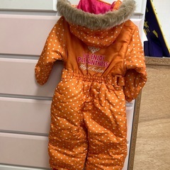 ムージョンジョン　スノージャケット　ジャンプスーツ　ウインタースーツの画像