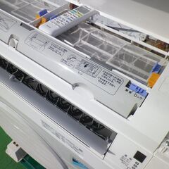 ダイキン　6畳～8畳用エアコン　AN22WCS-W 　2019年　お掃除機能、高速ストリーマー空気清浄付きの画像