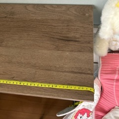 机と椅子
の画像