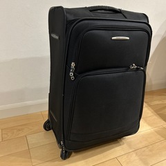 スーツケースの画像