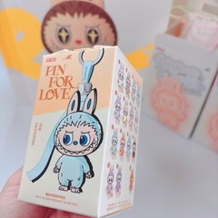 【100%正規品】イニシャルラブブ　チャーム　Jの画像