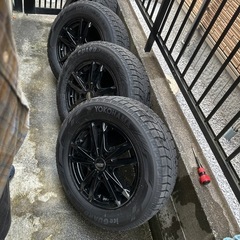 スタッドレスタイヤの画像