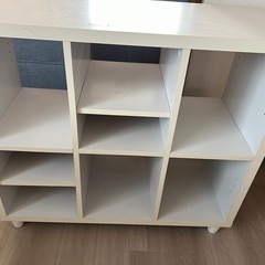 【ぜひご購入ください 】飾り棚の画像