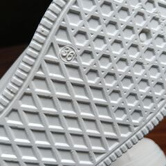 新品 23cm レディース スニーカー ホワイト シューズ 靴 カジュアル(906-Z)の画像