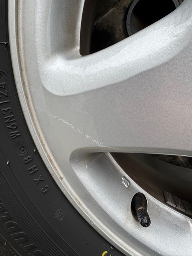 24年製造 国産スタッドレス215/65R16