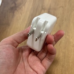 Apple 充電器の画像