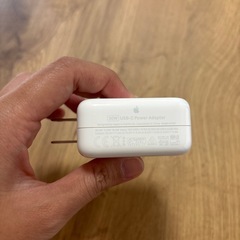 Apple 充電器の画像