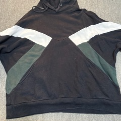 トレーナー、パーカー、フリース4枚セットの画像