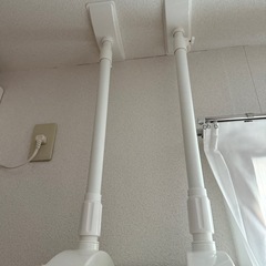 アイリスオーヤマ　転倒防止　突っ張り棒