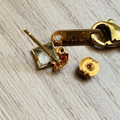 遺品整理品　k18刻印有り　アクセサリーまとめ売り　ジャンク　ネックレス　指輪の画像