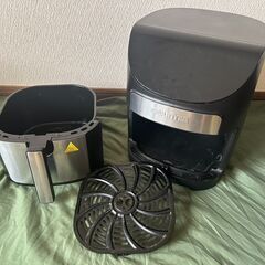 Gourmia　グルミア　デジタルエアフライヤー　GAF798　6.6Lの画像