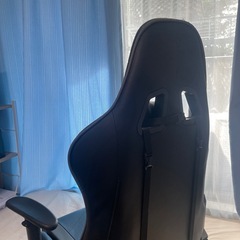 ゲーミング座椅子
の画像