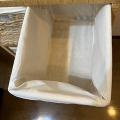 4段収納チェストの画像