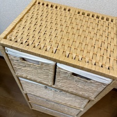 4段収納チェストの画像