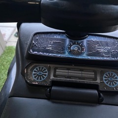 メルセデスベンツ　足けり　乗用の画像