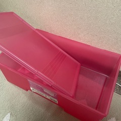 収納ボックスの画像