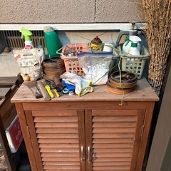 木製ガーデニン物置の画像