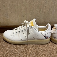 超美品激レアadidas スタンスミス　ディズニーコラボの画像