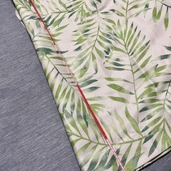 ニトリ　カーテン、レースカーテン　フック付きの画像