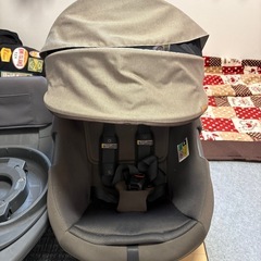 コンビ　チャイルドシート　THE Sしりーずシリーズの画像