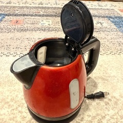 T-fal 電気ケトルの画像