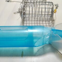 釣り用 遠投シャトルカゴ など　４個セットの画像