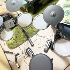 美品電子ドラム爆安！の画像