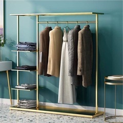 ゴールドハンガーラックの画像