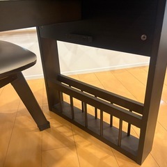 ニトリ　折りたたみダイニングテーブルセットの画像