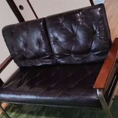 黒合皮　2人掛けソファー　の画像