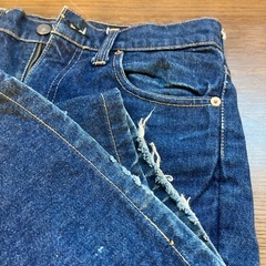 K2511-038 Levi's 507 デニム パンツ ダメージ、汚れ有りの画像