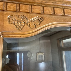 彫刻付きのディスプレイダンスの画像