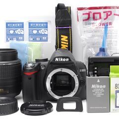 【新品級美品】小型ボディで持ち運びらくらく♪Nikon D3000 スマホ転送の画像